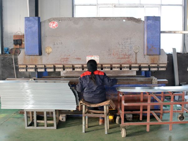 全自動數(shù)控折彎機(jī)